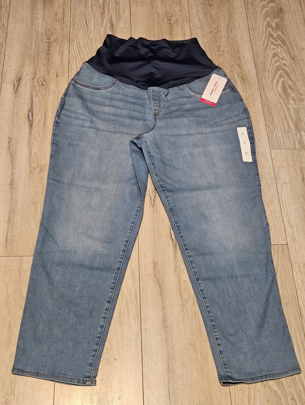 Ingrid & Isabel Maternity Straight Leg Jeans Over Belly Light Wash Denim NWT XL